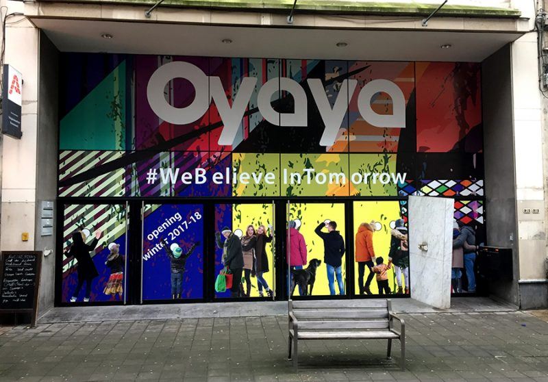 Tijdelijke bestickering Oyaya Antwerpen